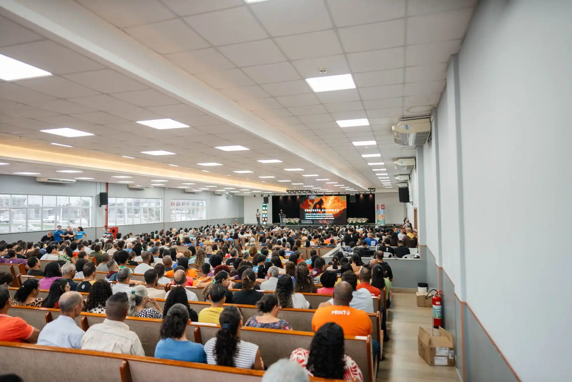 环保设备选型指南：工业企业如何匹配高效环境治理解决方案