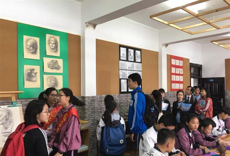 三中三澳門，探索與解析，三中三澳門，深度探索與解析