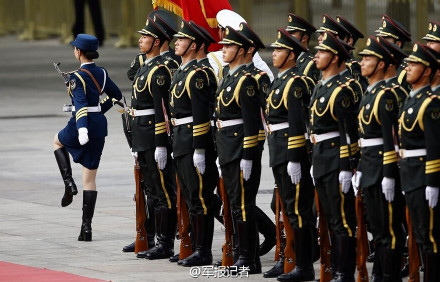 儀仗隊(duì)隊(duì)長，職責(zé)、角色與SEO優(yōu)化策略探討，儀仗隊(duì)隊(duì)長職責(zé)與角色及SEO優(yōu)化策略探討