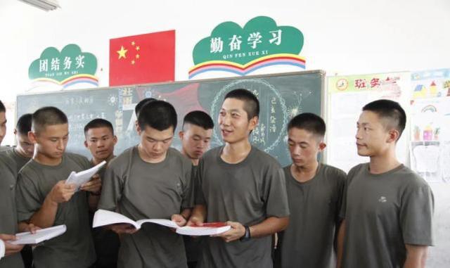 深度解析，為什么不建議報考國防科技大學(xué)，深度解析，報考國防科技大學(xué)的潛在考慮與權(quán)衡