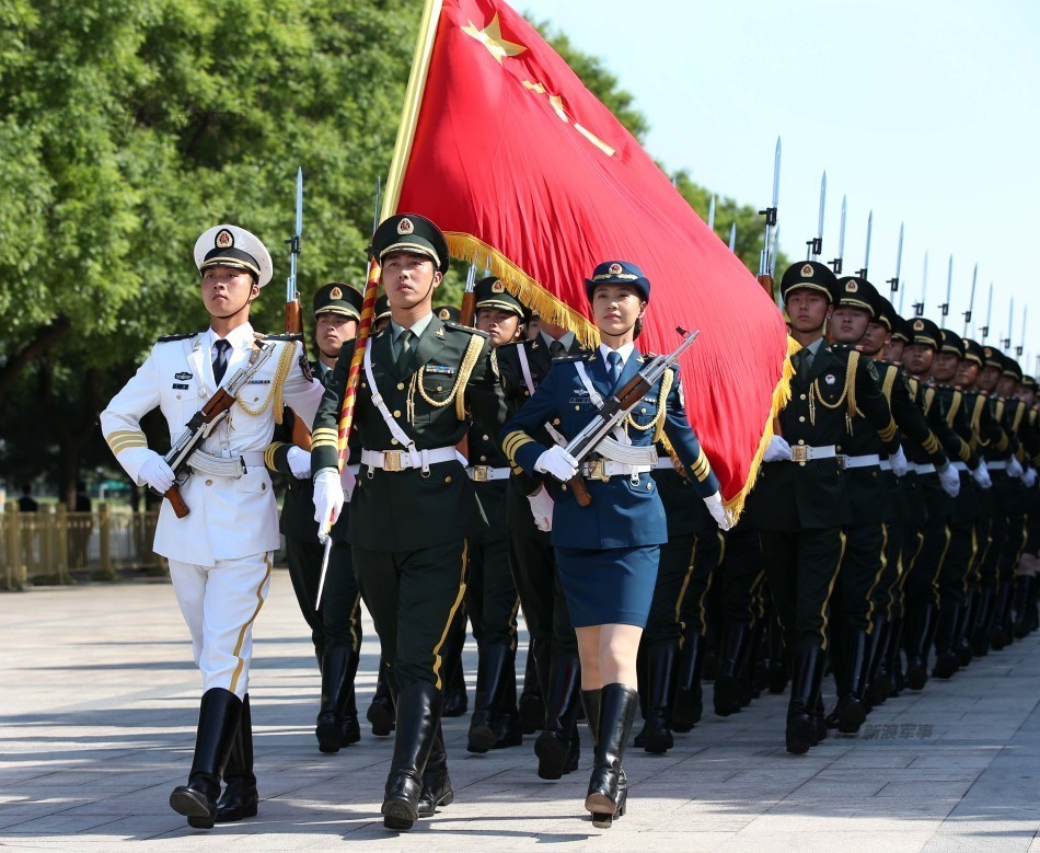 檢閱女兵儀仗隊(duì)，榮耀與力量的展現(xiàn)，檢閱女兵儀仗隊(duì)，榮耀與力量的璀璨瞬間