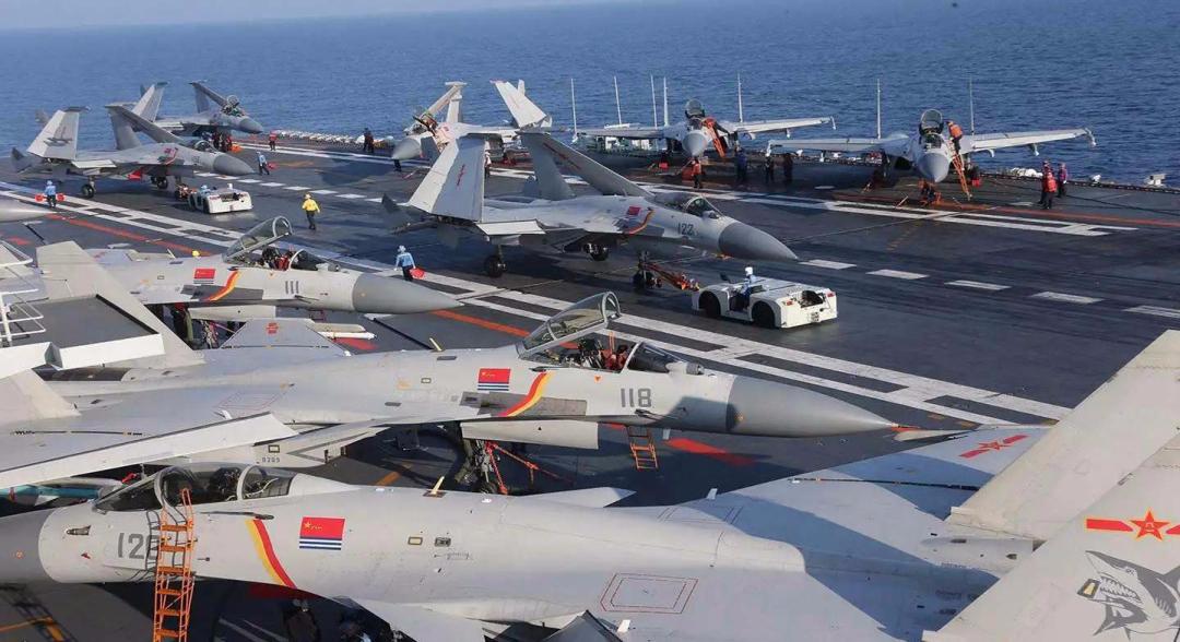 中國同時(shí)開建四艘航母，全球海軍建設(shè)的新里程碑，中國四艘航母同時(shí)開建，全球海軍建設(shè)邁入新紀(jì)元