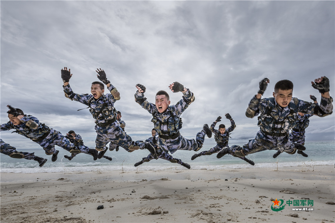 最新軍事圖片高清壁紙，展現(xiàn)現(xiàn)代軍事力量之美，現(xiàn)代軍事力量之美，高清壁紙軍事圖片展示