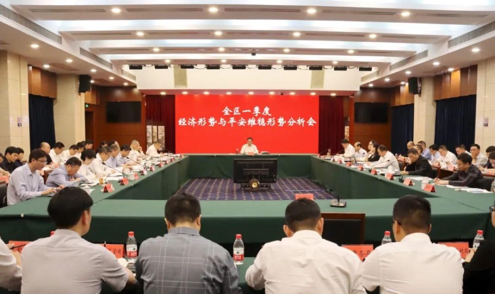 穩(wěn)包三肖必開一期王中王，揭秘彩票背后的秘密與策略，揭秘彩票背后的秘密與策略，穩(wěn)包三肖王中王一期必開！