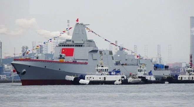 兩艘全新055B艦即將下水，引領(lǐng)海軍現(xiàn)代化新篇章，兩艘全新055B艦即將下水，開(kāi)啟海軍現(xiàn)代化新紀(jì)元