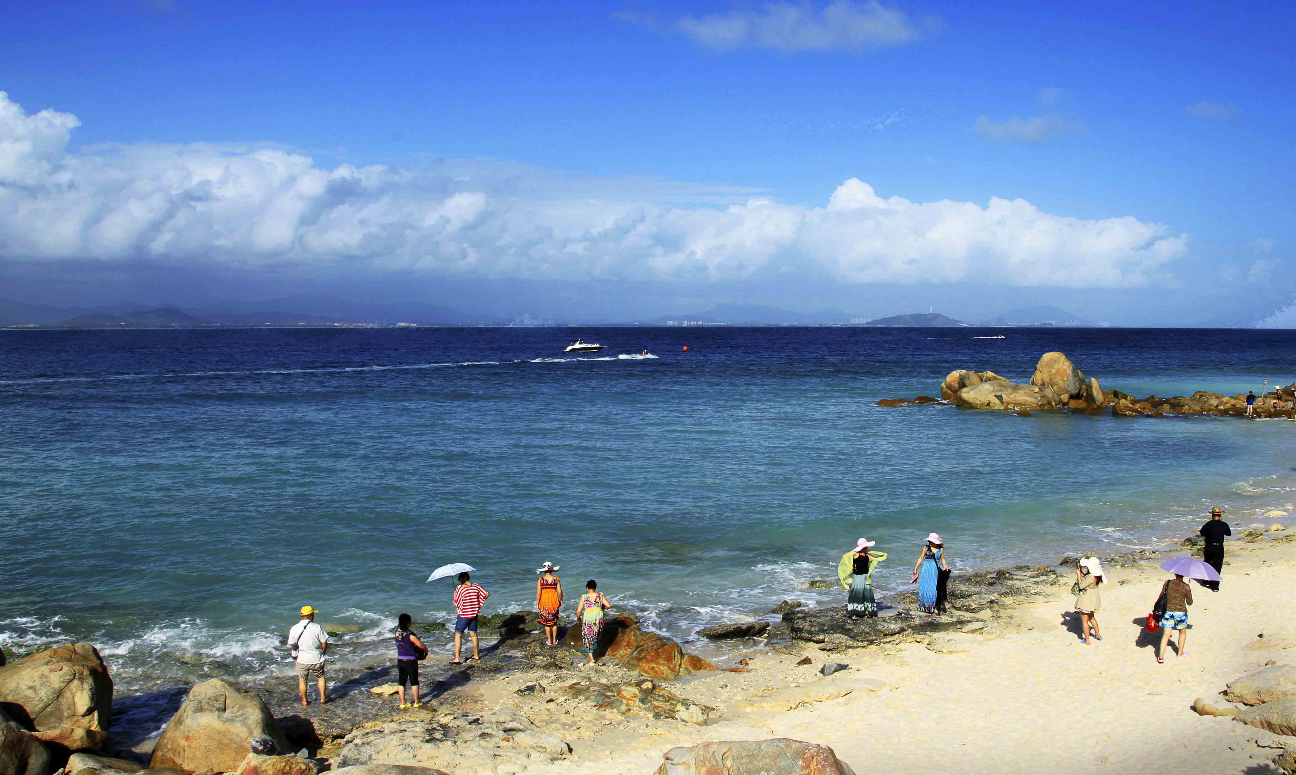 三亞海景圖片真實(shí)，探索美麗的海濱風(fēng)光，三亞海景真實(shí)探索，醉美海濱風(fēng)光的魅力之旅