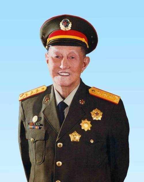 現(xiàn)任中國人民解放軍總參謀長是誰，深度解析我軍領(lǐng)導(dǎo)核心的新成員，中國人民解放軍總參謀長深度解析，新領(lǐng)導(dǎo)核心成員揭秘