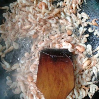 揭秘反復(fù)發(fā)紅背后的原因與應(yīng)對(duì)之策，揭秘皮膚反復(fù)發(fā)紅的原因及應(yīng)對(duì)方法