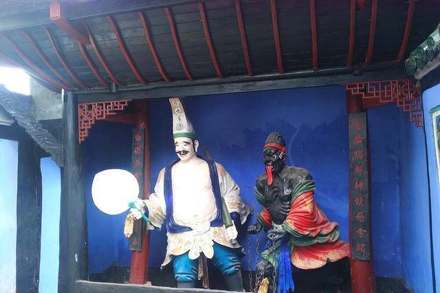 豐都鬼城最恐怖的地方，探尋神秘莫測的靈異勝地，豐都鬼城最神秘莫測的靈異勝地探險之旅揭秘恐怖之處