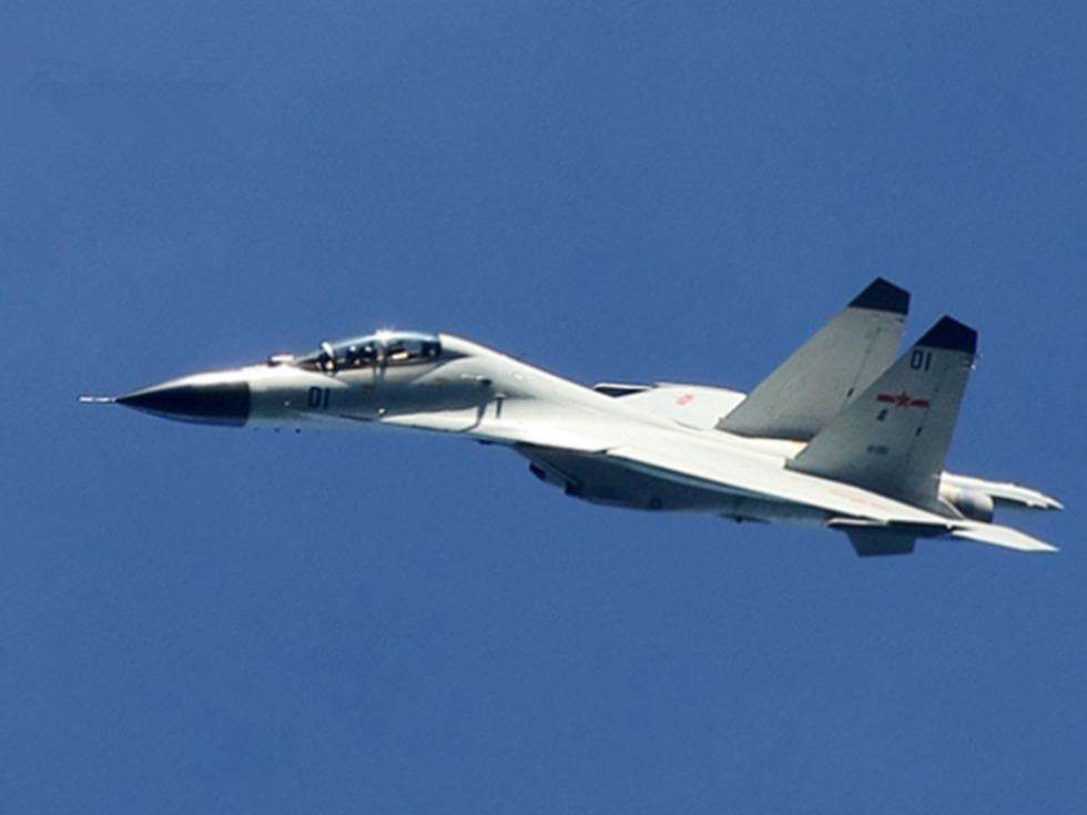 殲-11D戰(zhàn)斗機，中國空中力量的璀璨明珠，殲-11D戰(zhàn)斗機，中國空中力量的耀眼明珠