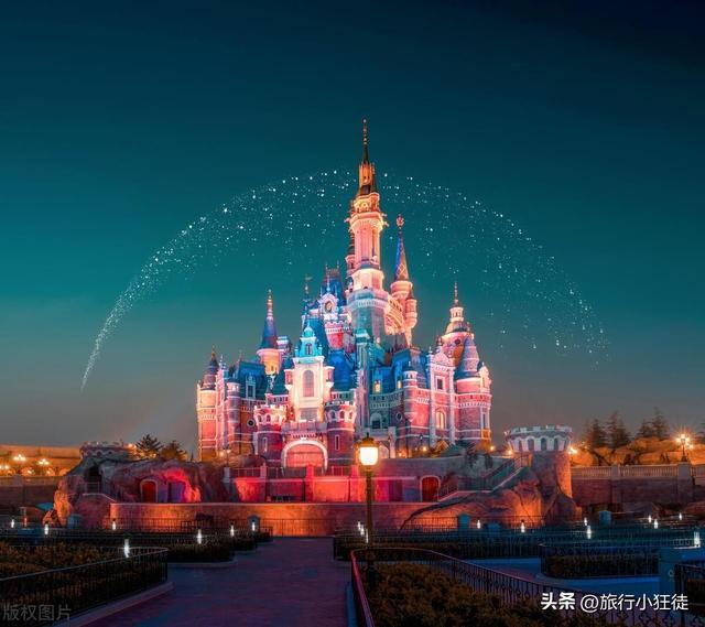 上海旅游景點(diǎn)推薦，探索中國的繁華都市之美，上海旅游指南，探索繁華都市之美景點(diǎn)推薦