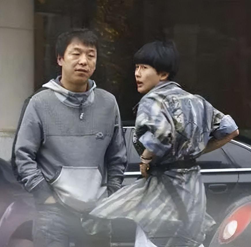 黃渤老婆的個(gè)人資料，揭秘背后的神秘面紗，黃渤老婆神秘面紗揭秘，個(gè)人資料顯示其非凡魅力