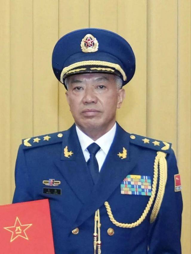 中國(guó)現(xiàn)役上將，他們的貢獻(xiàn)與影響力，中國(guó)現(xiàn)役上將，貢獻(xiàn)與影響力概覽