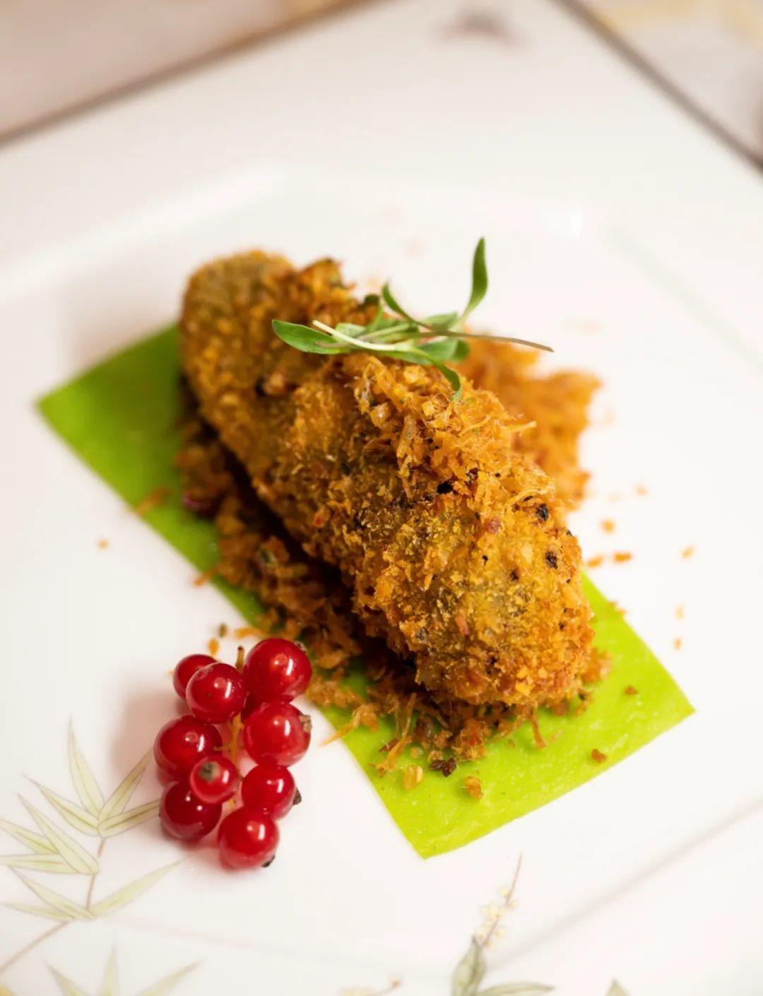 新澳門(mén)精準(zhǔn)四肖期中特公開(kāi)，探索與揭秘，新澳門(mén)精準(zhǔn)四肖期中特公開(kāi)，揭秘與探索之旅