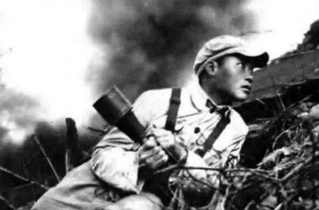 遼寧艦航母研發(fā)背后的英雄，那15位偉大科學(xué)家的犧牲與貢獻(xiàn)，遼寧艦航母研發(fā)背后的英雄，偉大科學(xué)家的犧牲與貢獻(xiàn)——致敬那15位英雄人物