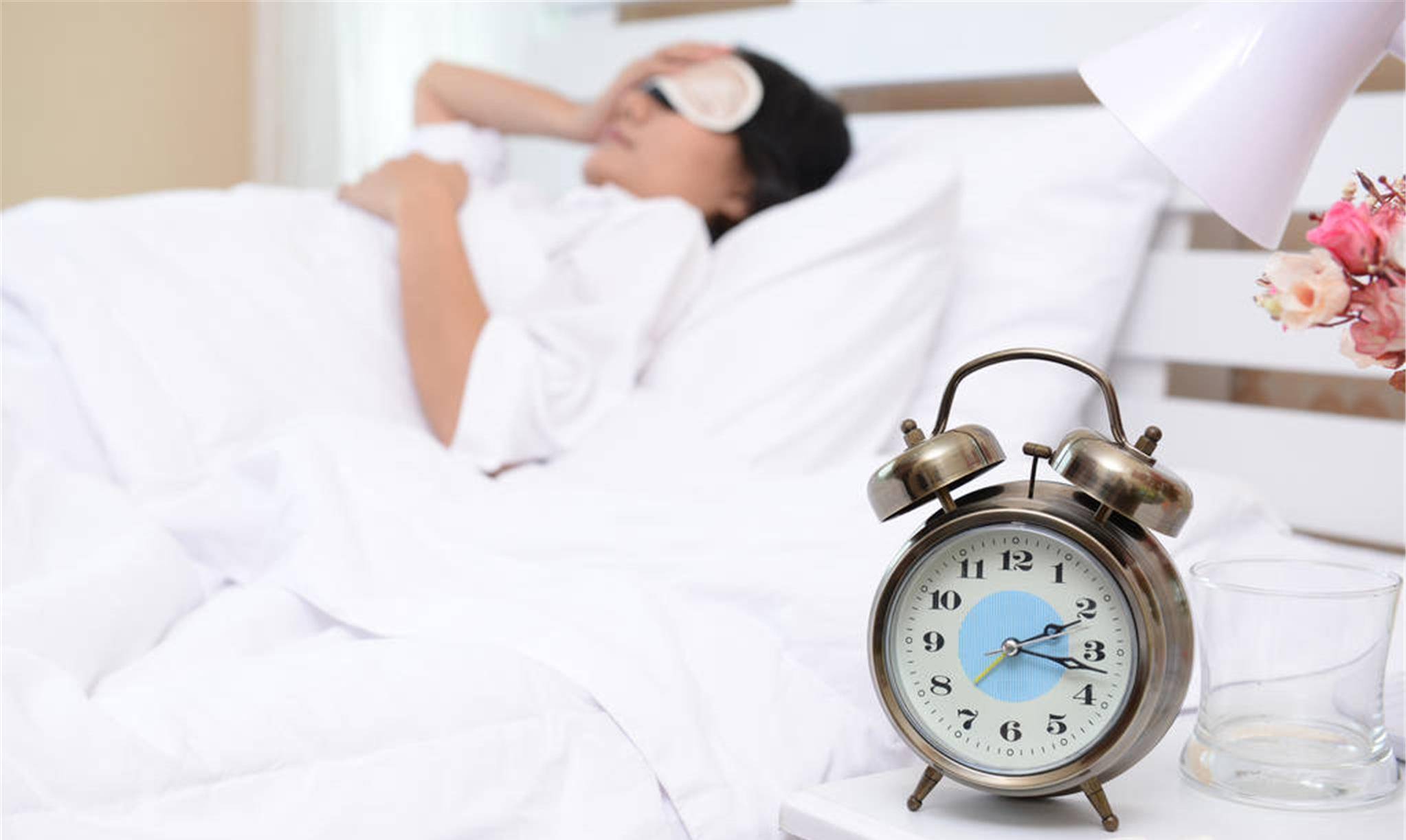 如何改善失眠的方法，全方位調整，重塑良好睡眠，全方位調整，改善失眠，重塑優(yōu)質睡眠
