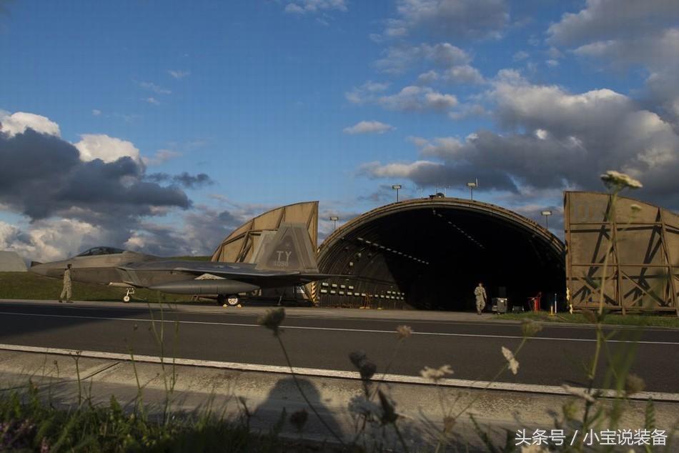 關(guān)于幾架殲-20可以打敗一架F-22的探討，殲-20與F-22對(duì)決探討，幾架殲-20能勝出一架F-22？