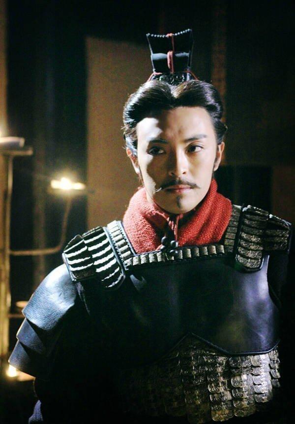 富大龍個(gè)人資料簡介及妻子信息深度解析，富大龍個(gè)人與妻子深度解析，揭秘資料與生平簡介