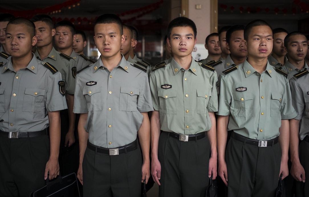 軍考網(wǎng)官網(wǎng)——軍人考試與教育的權(quán)威平臺(tái)，軍考網(wǎng)官網(wǎng)，軍人考試與教育的權(quán)威平臺(tái)