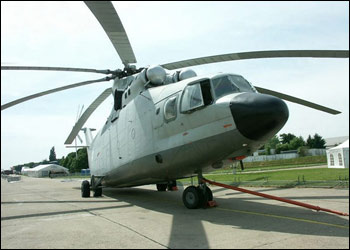 米-26重型直升機(jī)，空中巨無(wú)霸的卓越性能與特點(diǎn)，米-26重型直升機(jī)，空中巨無(wú)霸的非凡性能與特點(diǎn)解析