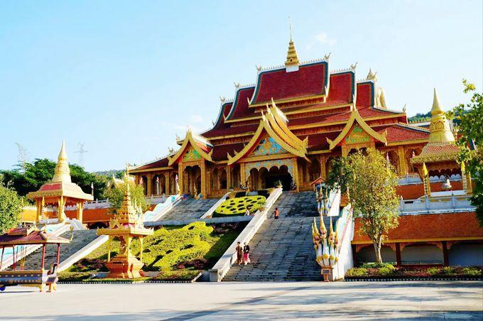 旅游團(tuán)云南五日游，探索美麗的云南之旅，云南五日游探索之旅，美麗風(fēng)景等你來發(fā)現(xiàn)！