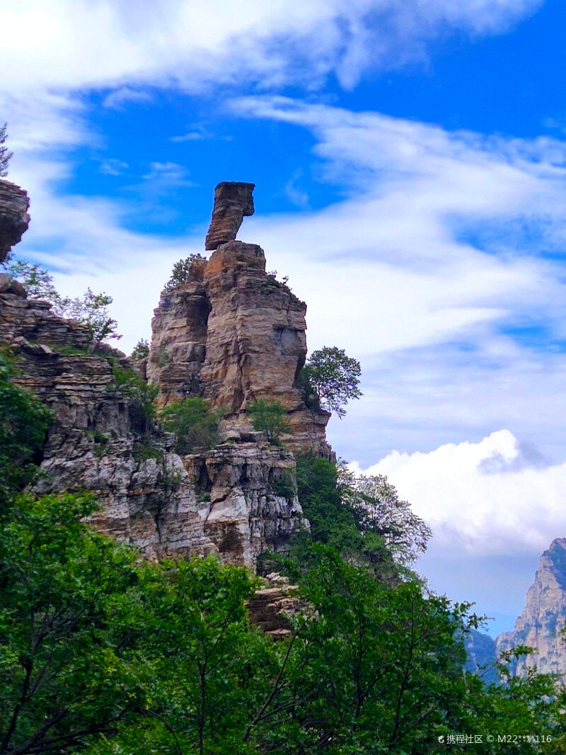 白石山，自然奇景的瑰寶，白石山，自然奇景之瑰寶