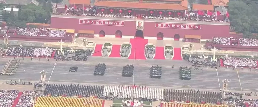 慶祝輝煌歷程，60周年大閱兵全程直播回顧與展望，慶祝輝煌歷程，大閱兵回顧與展望——紀(jì)念成立六十周年