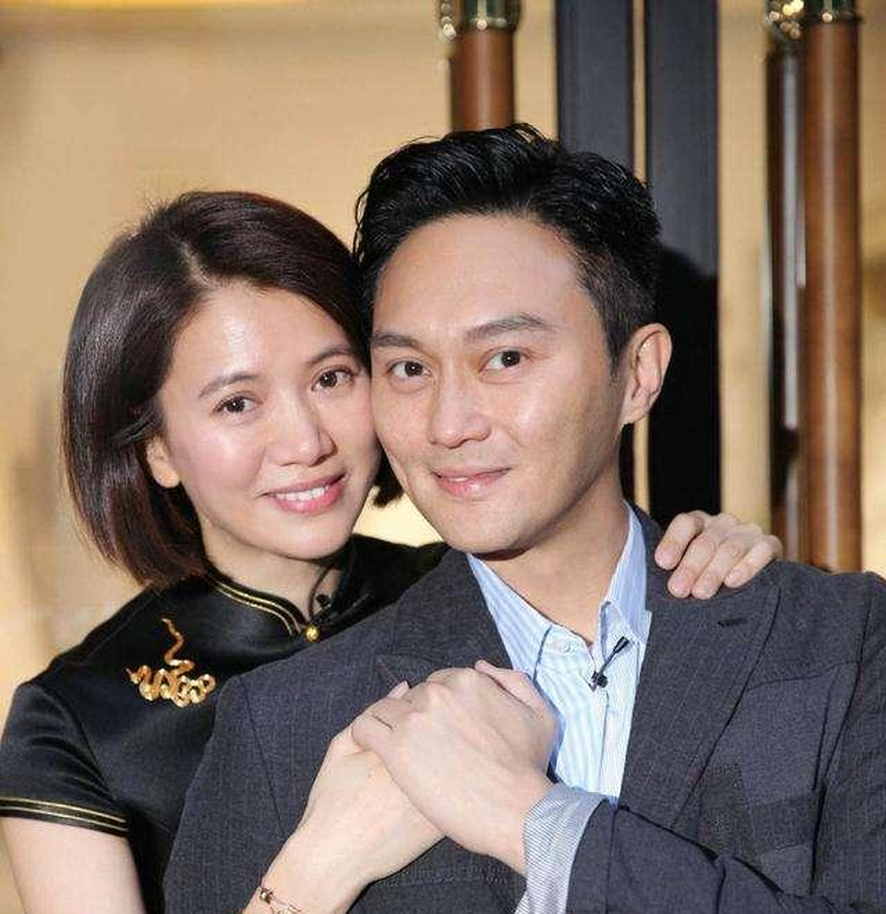 女星緋聞，揭秘背后的真相與熱議背后的故事，揭秘女星緋聞背后的真相與故事熱議