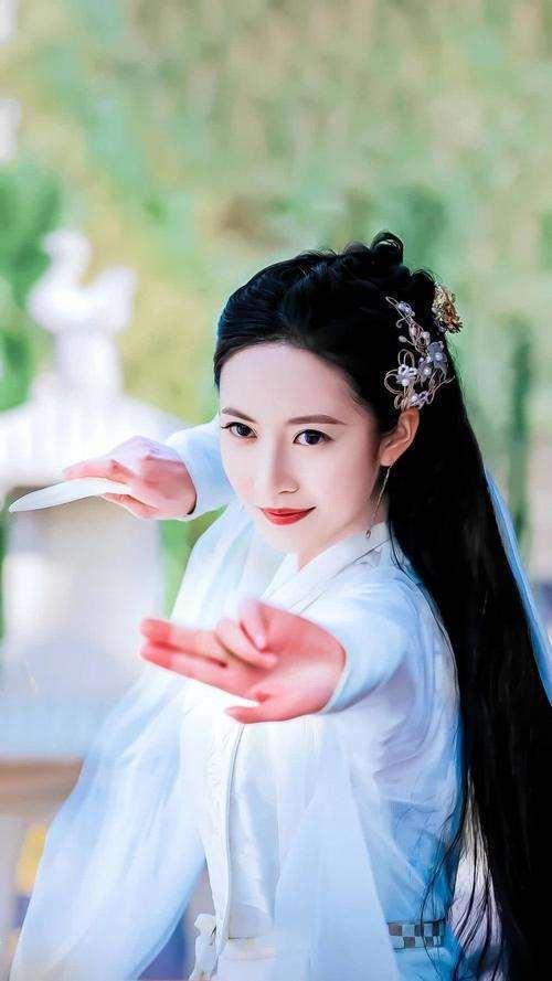 強(qiáng)陳鈺琪AI疲憊背后的故事與應(yīng)對之策，強(qiáng)陳鈺琪AI面臨的疲憊挑戰(zhàn)，背后的故事與應(yīng)對策略