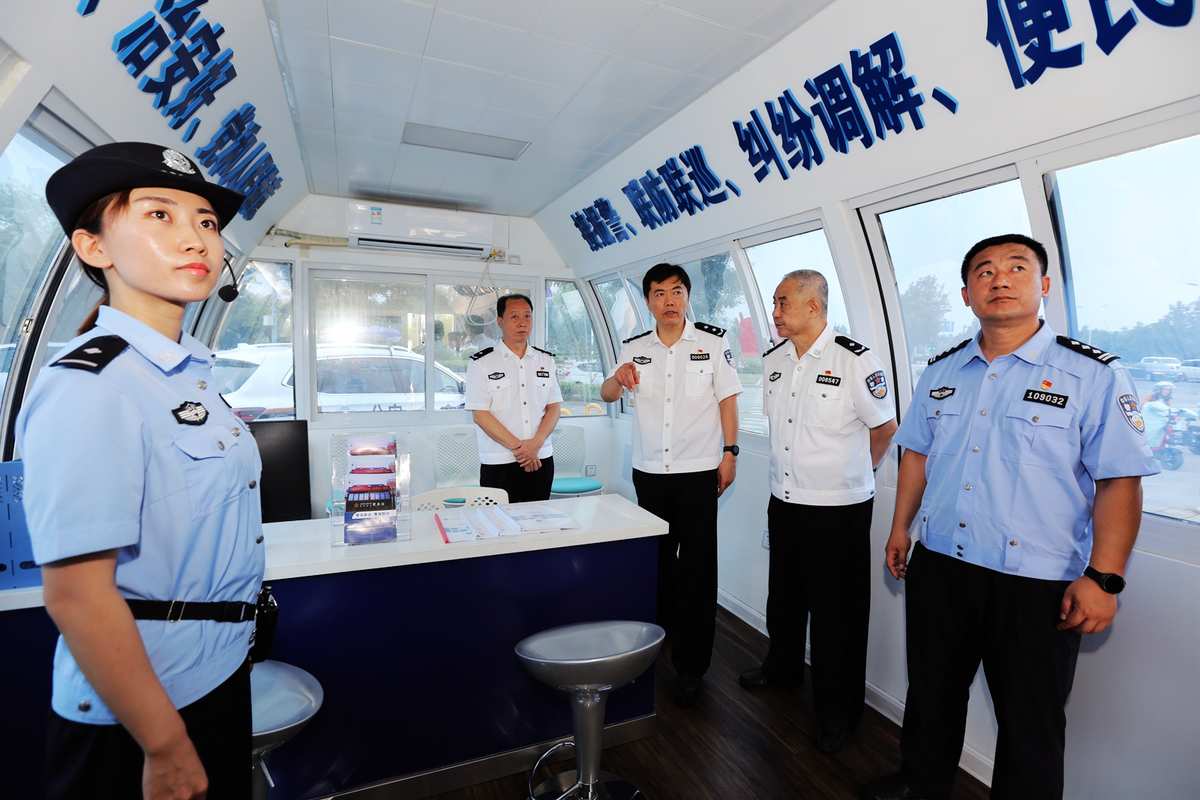 濟南公安局韓磊簡介——一位杰出的公安英雄，濟南公安局杰出英雄韓磊簡介