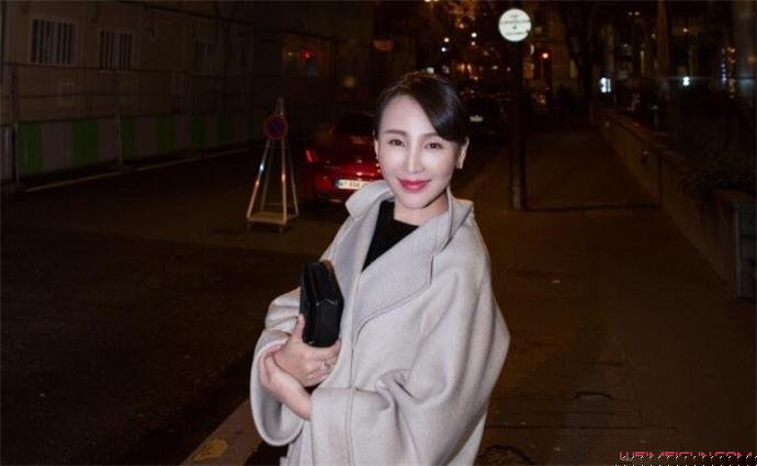 岳麗娜個(gè)人資料及身高詳解，岳麗娜個(gè)人資料及身高全面解析