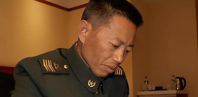 軍士長待遇詳解，軍士長待遇全面解析