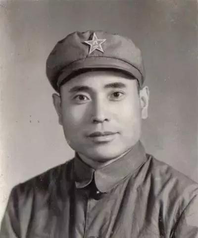 揭秘劉伯溫一肖中持期期誰——?dú)v史謎團(tuán)解析，劉伯溫一肖中持期期誰揭秘，歷史謎團(tuán)深度解析