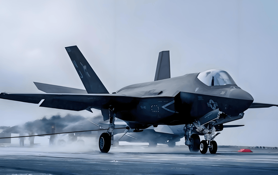 揭秘殲-30戰(zhàn)斗機(jī)的先進(jìn)技術(shù)與獨(dú)特優(yōu)勢(shì)，揭秘殲-30戰(zhàn)斗機(jī)的尖端科技與獨(dú)特優(yōu)勢(shì)