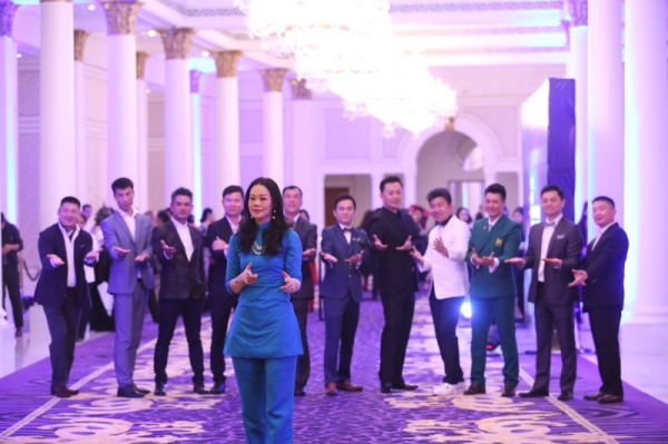 六肖期期中特一王中王，揭秘生肖運(yùn)勢(shì)與成功秘訣，揭秘生肖運(yùn)勢(shì)與成功秘訣，六肖期期中特一王中王的秘密探尋