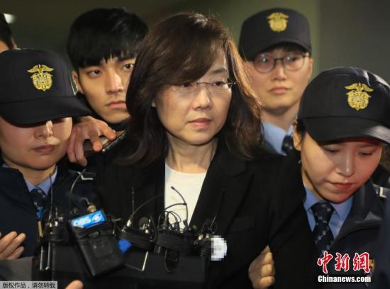 新澳門2025年資料大全官家婆，探索未來的奧秘與機(jī)遇，澳門未來展望，揭秘機(jī)遇與奧秘的2025年資料大全官家婆